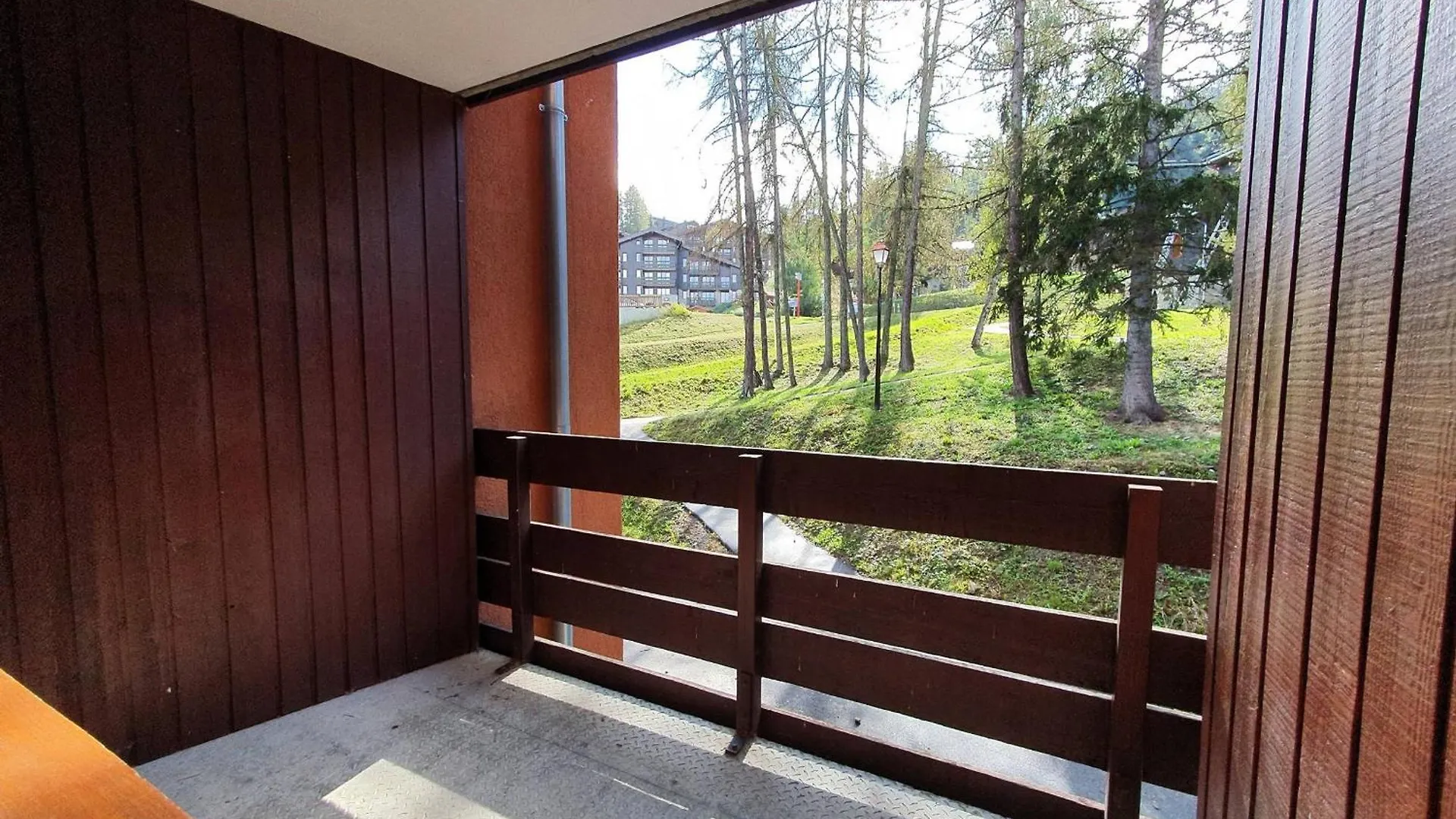 Апартаменты Appartement Chaleureux 2 Etoiles, Animaux Acceptes, Proche Pistes - Fr-1-353-95 La Plagne-Tarentaise